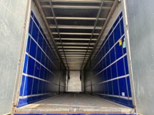 2023-dennison-hydraroll-floor-curtainsider-20260810_130654523_ios