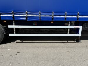 2023-dennison-hydraroll-floor-curtainsider-20260810_130813471_ios