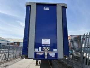2023-dennison-hydraroll-floor-curtainsider-20260810_130837159_ios
