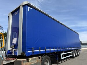 2023-dennison-hydraroll-floor-curtainsider-20260810_131059524_ios