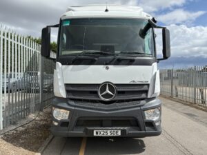2025-mercedes-actros-2532-26t-box-rigid-20260819_124725078_ios