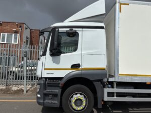 2025-mercedes-actros-2532-26t-box-rigid-20260819_124745208_ios
