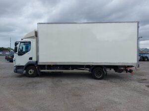 2022-daf-lf180-7-5t-box-tail-lift-1000008982