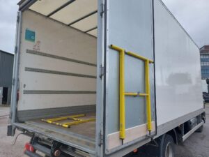 2022-daf-lf180-7-5t-box-tail-lift-1000009004