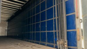 2023-tiger-tri-axle-curtain-sided-trailer-1000055390