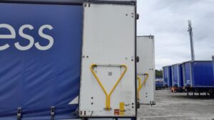 2023-mercedes-actros-1824-curtain-sided-rigid-1000057488