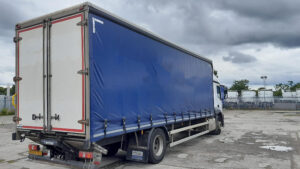 2023-mercedes-actros-1824-curtain-sided-rigid-1000057495-edited-3