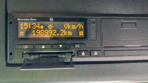 2023-mercedes-actros-1824-curtain-sided-rigid-1000057564