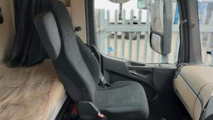 2023-mercedes-actros-1824-curtain-sided-rigid-1000057568