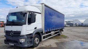 2023-mercedes-actros-1824-curtain-sided-rigid-1000057597-edited-6