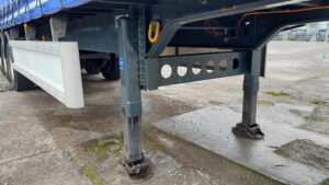2022-tiger-tri-axle-curtain-sided-trailer-1000059259