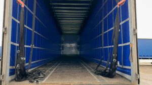 2022-tiger-tri-axle-curtain-sided-trailer-1000059260