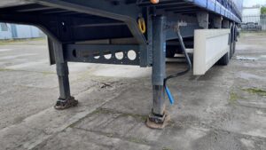 2022-tiger-tri-axle-curtain-sided-trailer-1000059297