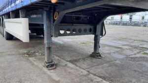 2022-tiger-tri-axle-curtain-sided-trailer-1000059302