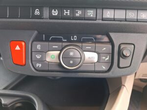 2022-daf-daf-xg530-new-generation-tax-axle-unit-1000051747