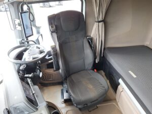 2022-daf-daf-xg530-new-generation-tax-axle-unit-1000051756