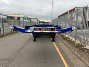 2023-dennison-skeletal-trailer-20261015_122158304_ios