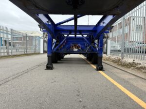 2023-dennison-skeletal-trailer-20261015_122203643_ios