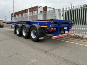 2023-dennison-skeletal-trailer-20261015_122618472_ios