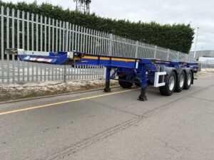 2023-dennison-skeletal-trailer-20261015_122644921_ios