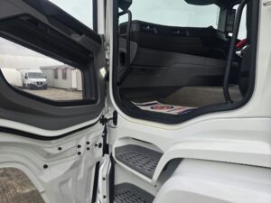 2023-72-daf-x480-new-generation-midlift-unit-img-20261008-wa0084